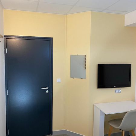Appartel 76 Chambres Rouxmesnil-Bouteilles Bagian luar foto