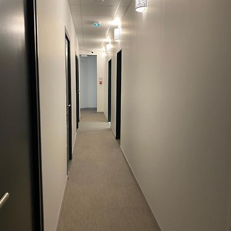 Appartel 76 Chambres Rouxmesnil-Bouteilles Bagian luar foto